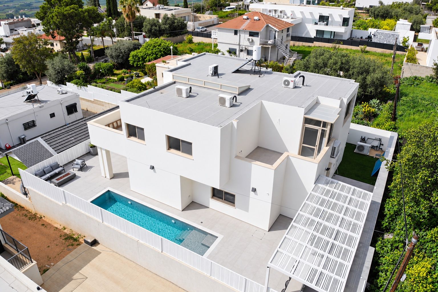 Villa rénovée avec piscine et logement indépendant à Poria Illit — photo 8