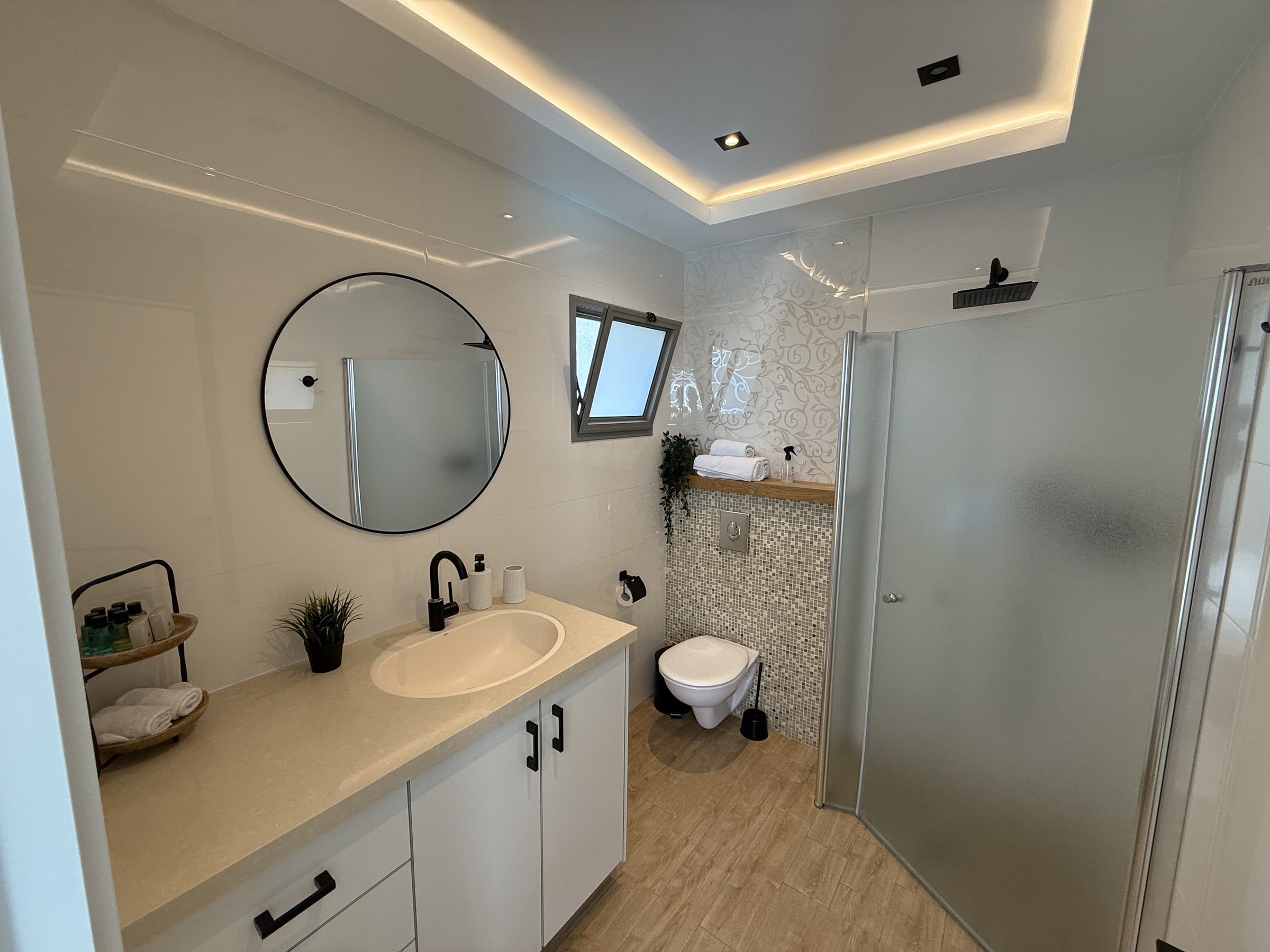 Salle d’eau d’une suite d’hôtes