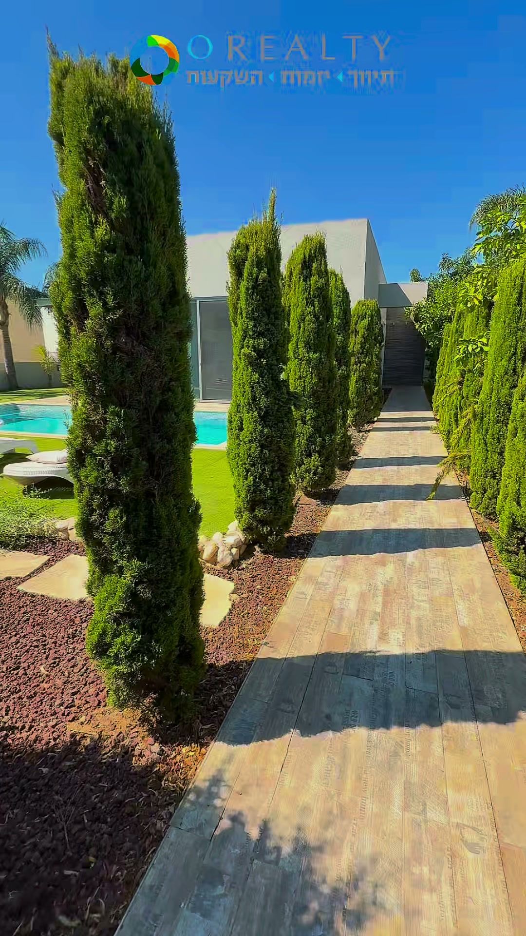 Aperçu de la vidéo : Visite vidéo — villa de plain-pied avec piscine à Poria Illit
